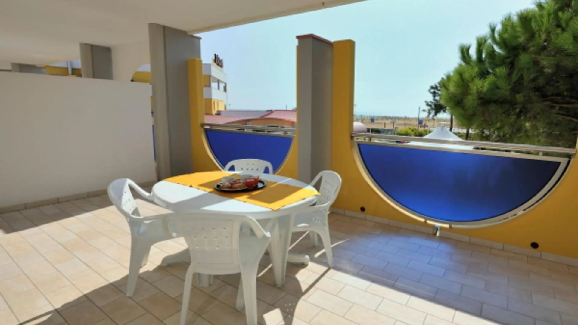 Spacious Apartment With Sea View And Large Terrace Bibione