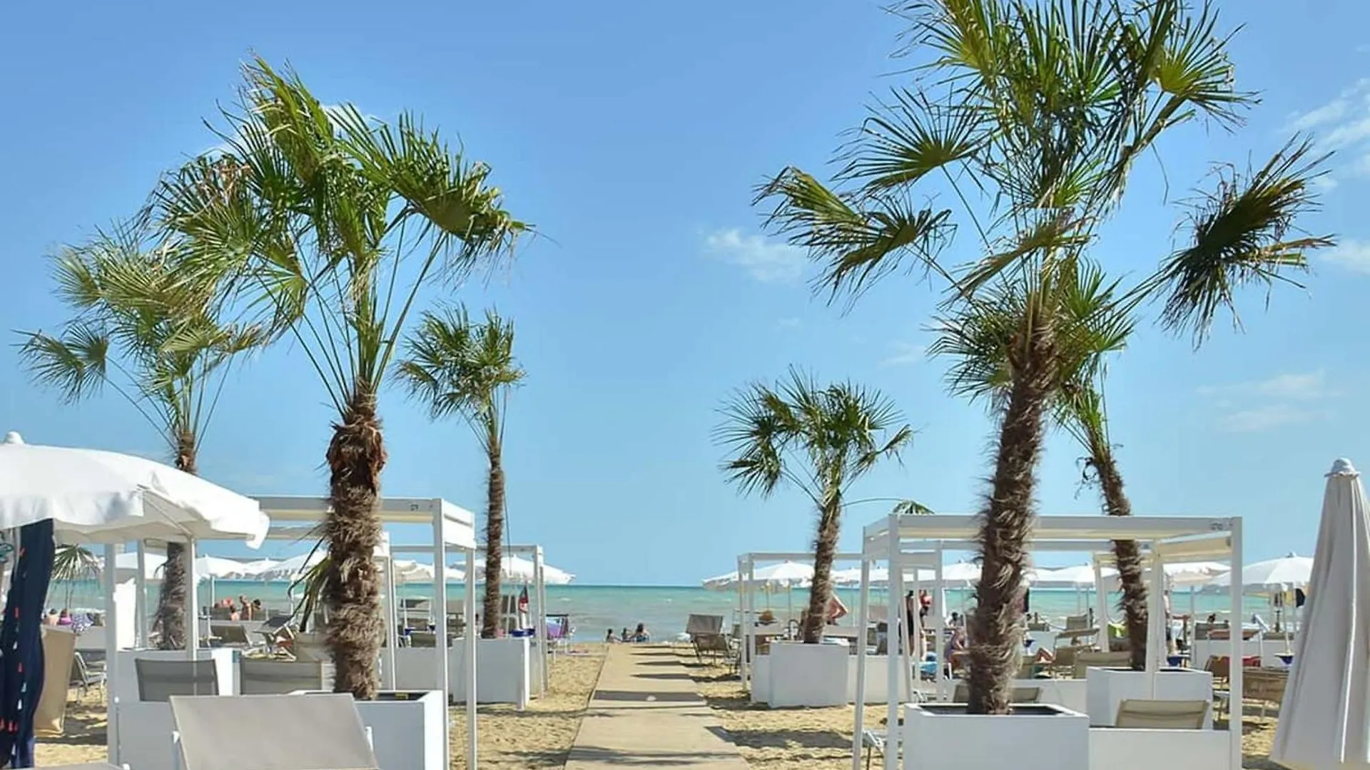 Spacious Apartment With Sea View And Large Terrace Bibione 0*,